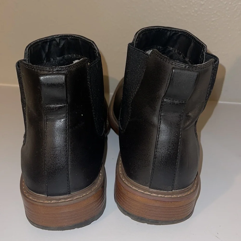 Perry Ellis Charles Boot. Black size 11